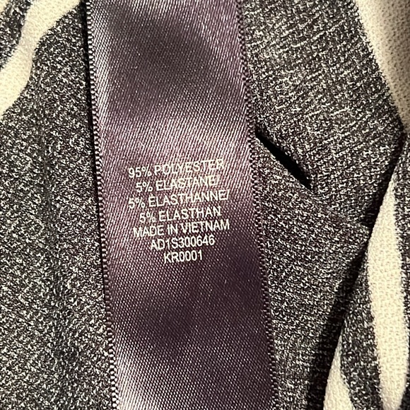 EUC Adrianna Papell top sz L - Picture 5 of 5